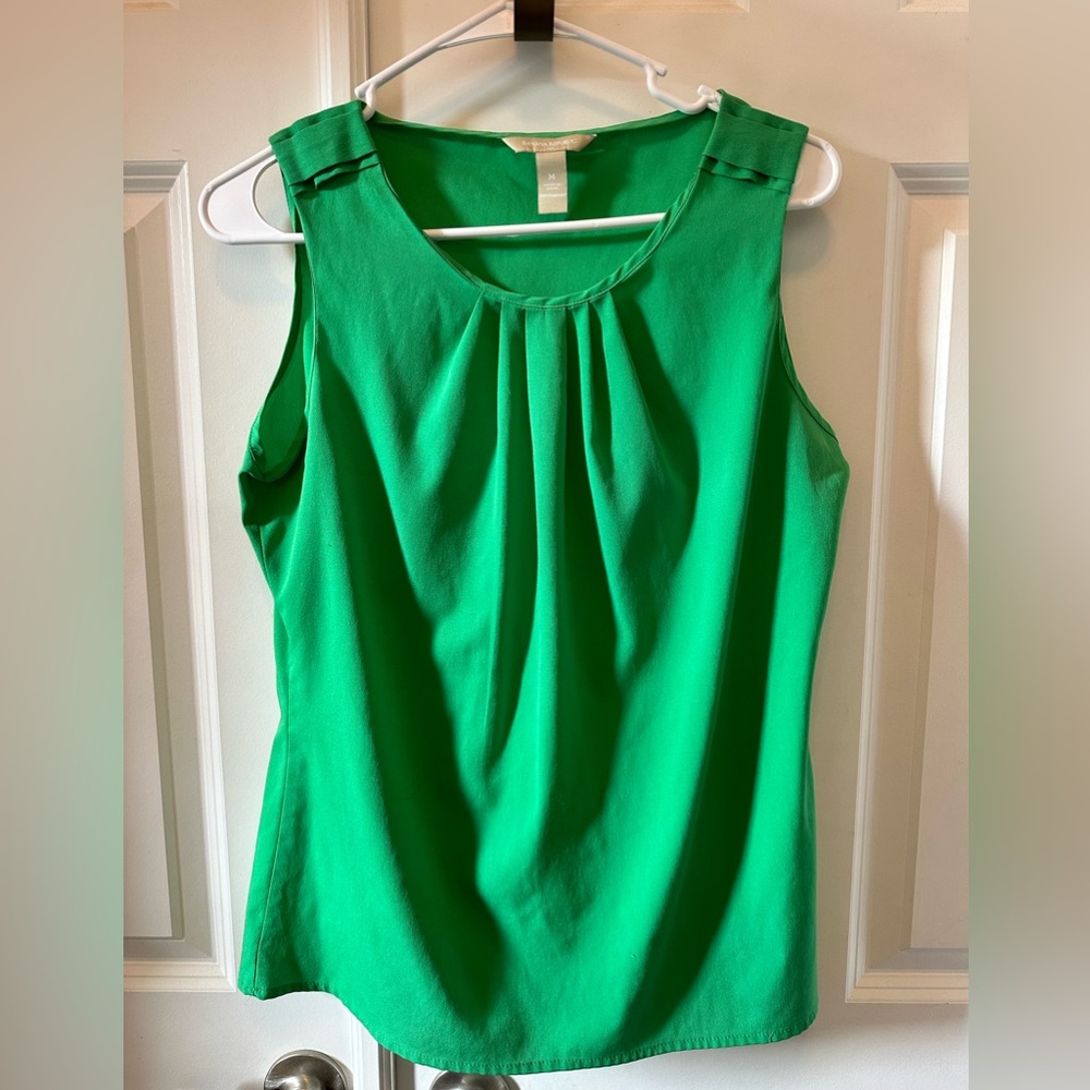 Banana Republic Sleeveless blouse Size M